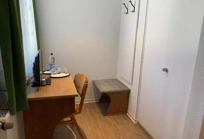 Retkeilymaja Gasthof Zum Bären