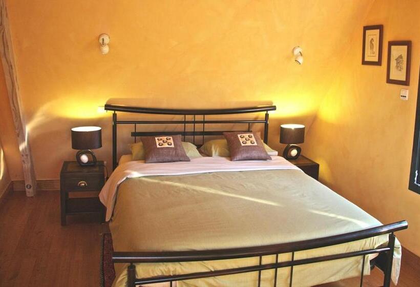 Bed and Breakfast Chambre D Hôtes La Dentalie