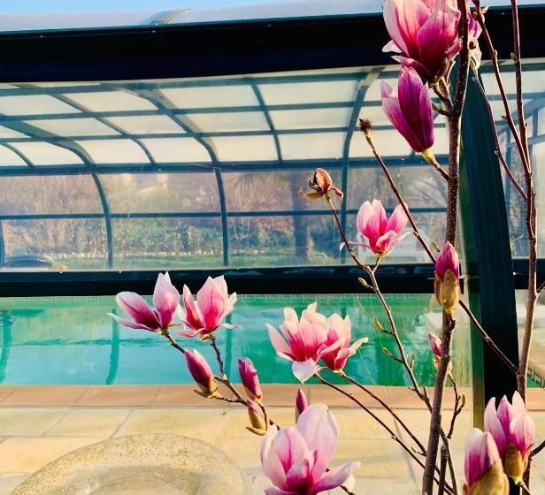 민박 Chambre Familiale Le Pêcher