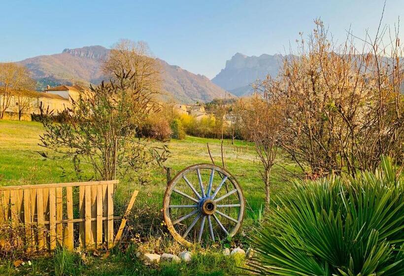 민박 Chambre Familiale Le Pêcher