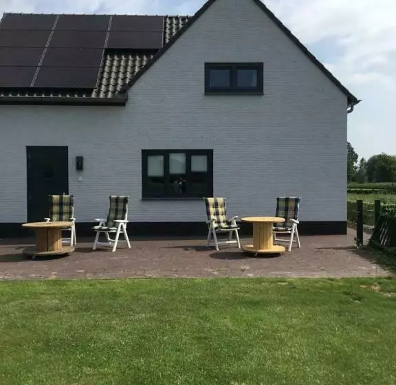 تختخواب و صبحانه De Weije Wereld