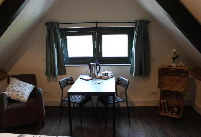 مبيت وإفطار De Weije Wereld