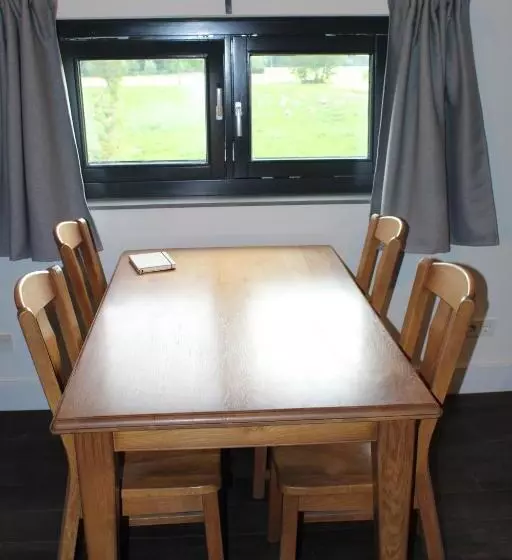 تختخواب و صبحانه De Weije Wereld