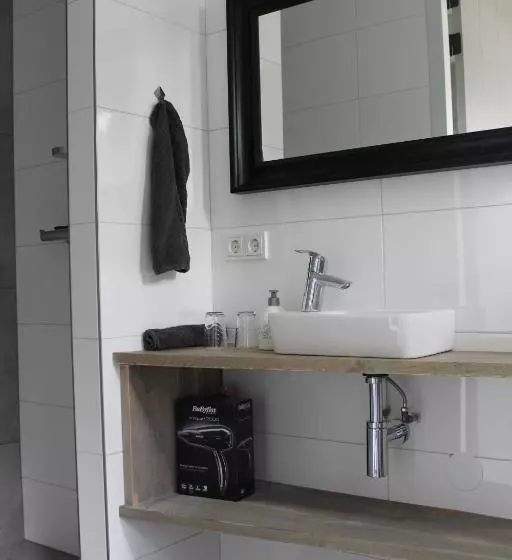 تختخواب و صبحانه De Weije Wereld