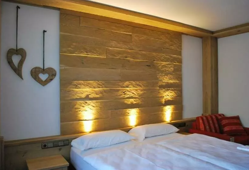 Aamiaismajoitus (B&B) Dromì A L Alpìn