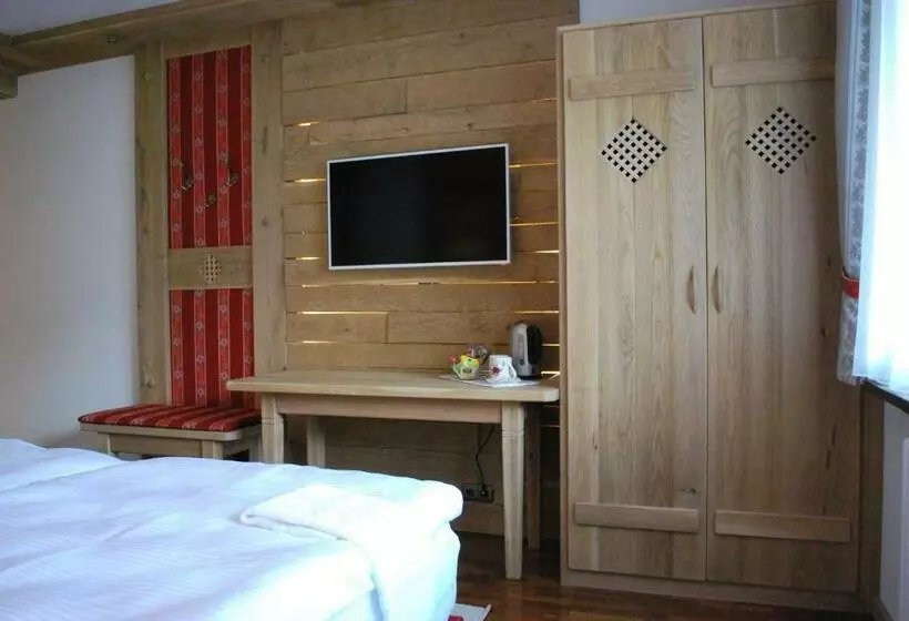 Aamiaismajoitus (B&B) Dromì A L Alpìn