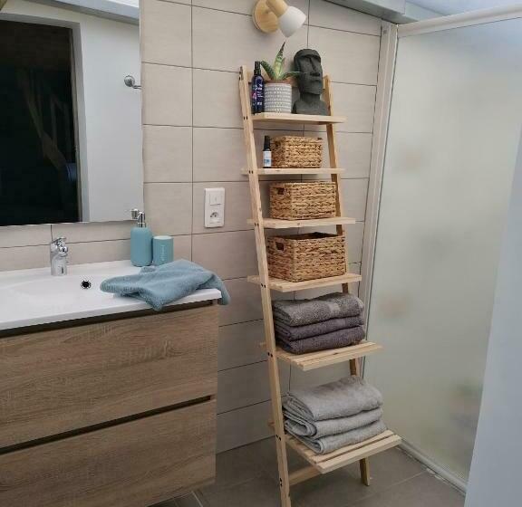 민박 Chambre Familiale Le Pêcher