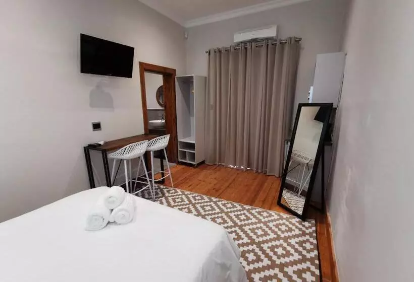 Aamiaismajoitus (B&B) Guest Suites On Connor