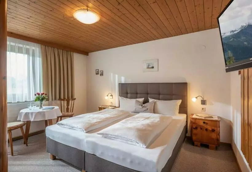 Aamiaismajoitus (B&B) Haus Kreidl