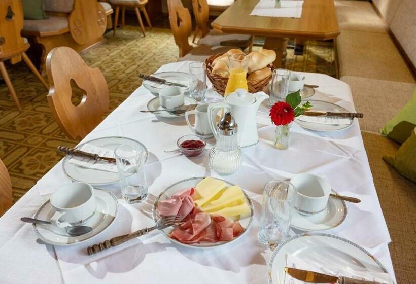 تختخواب و صبحانه Haus Kreidl