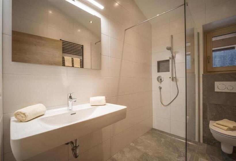 تختخواب و صبحانه Haus Kreidl