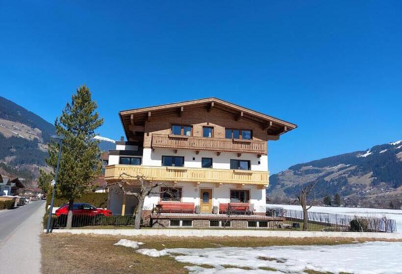 تختخواب و صبحانه Haus Kreidl