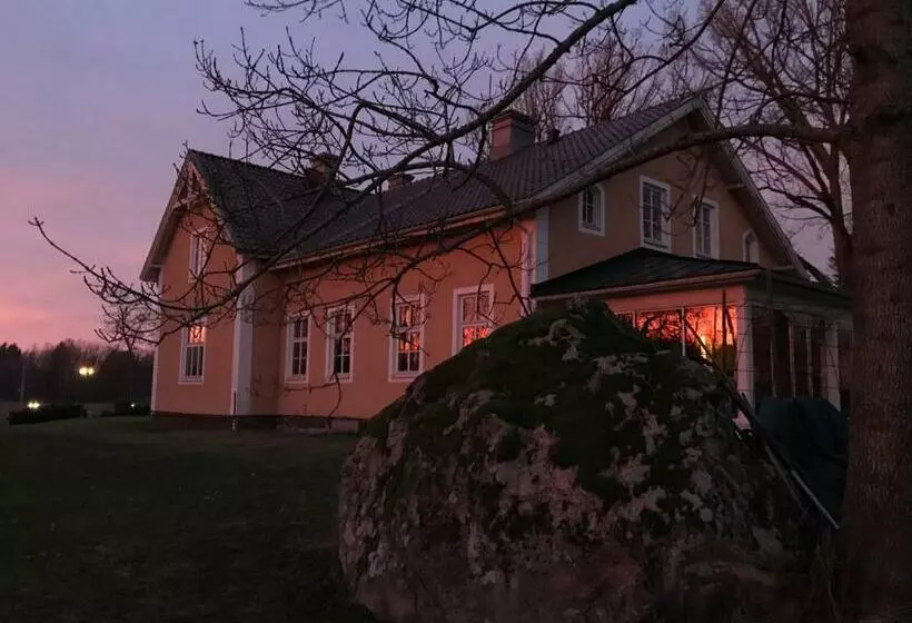 Hidingsta Gård B&b