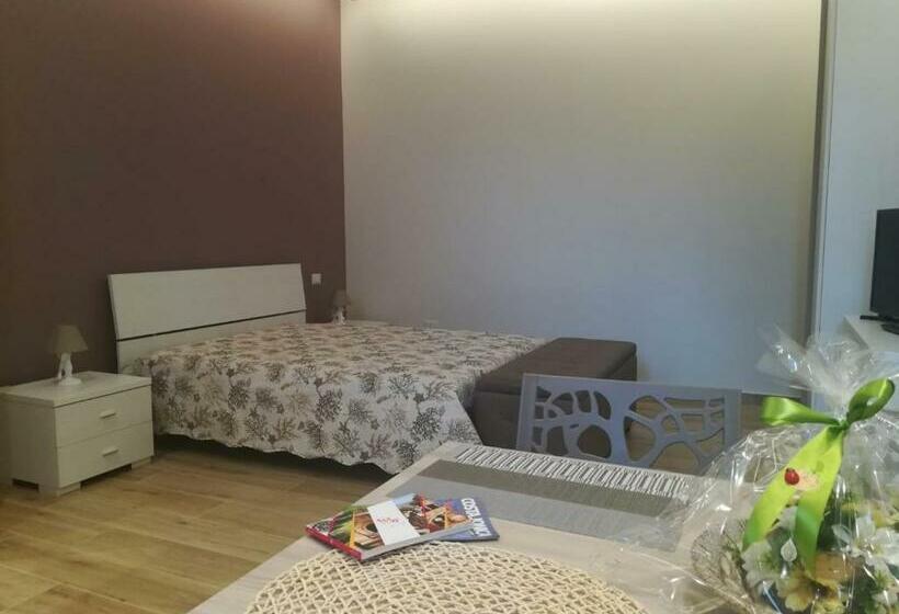 פנסיון Casa Melograno