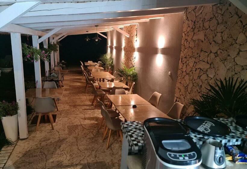 펜션 Casa Wanted Orsova