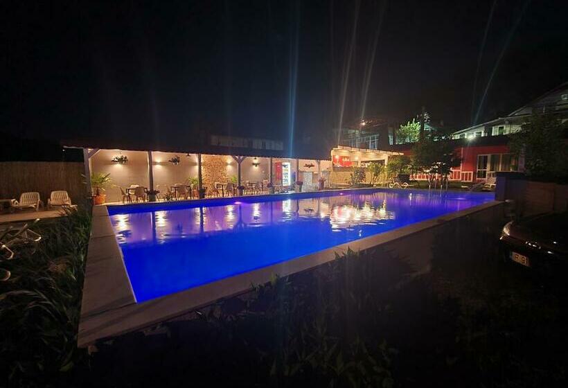 펜션 Casa Wanted Orsova