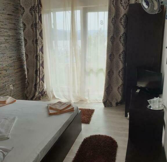 펜션 Casa Wanted Orsova