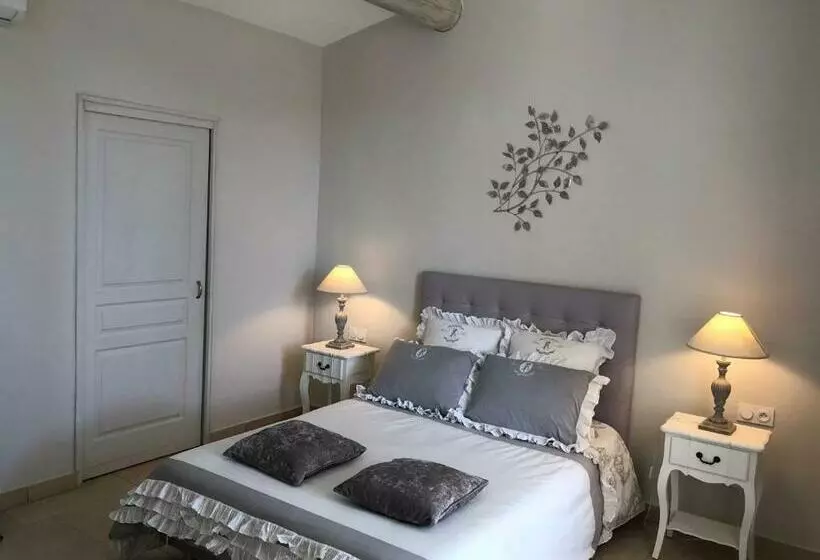 پانسیون La Chapelle