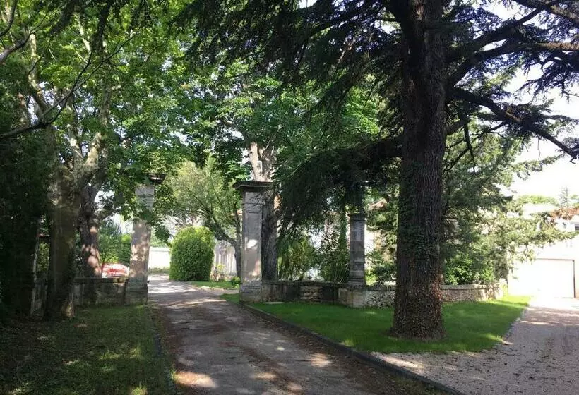 پانسیون La Chapelle