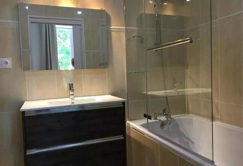 پانسیون La Chapelle