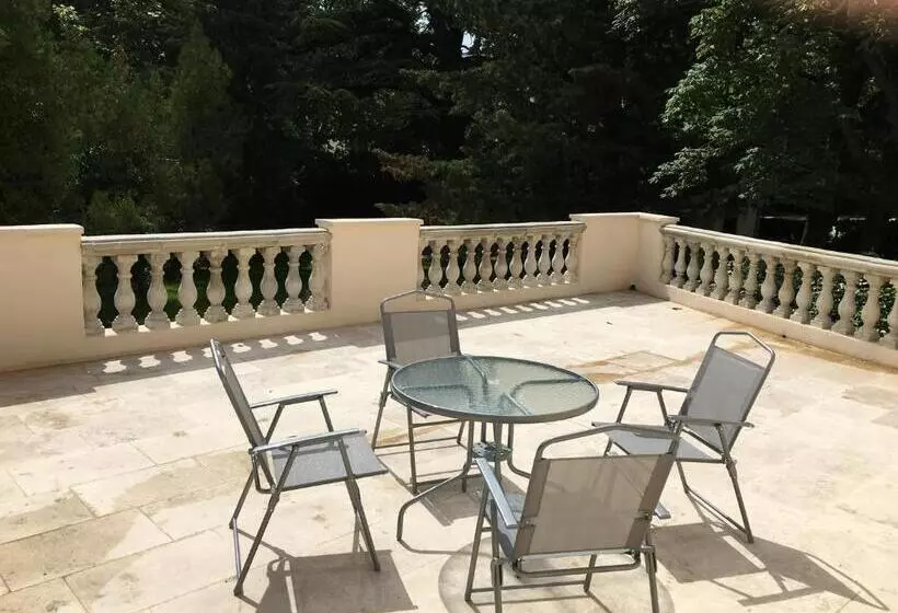 پانسیون La Chapelle