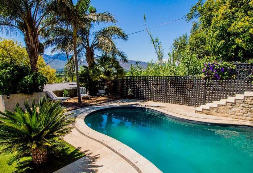 پانسیون Ladera Vista Self Catering Guesthouse