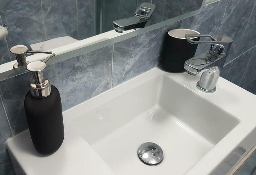 پانسیون Piccolo Poggio Apartments