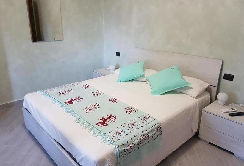 پانسیون Piccolo Poggio Apartments