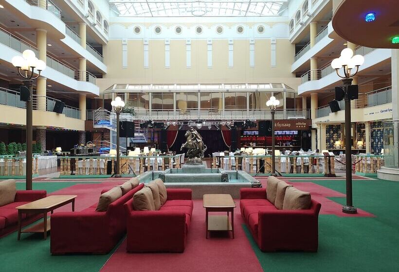 Azimut Hotel Yaroslavl