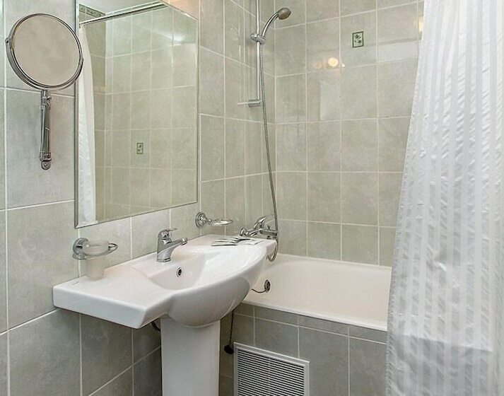 Azimut Hotel Yaroslavl