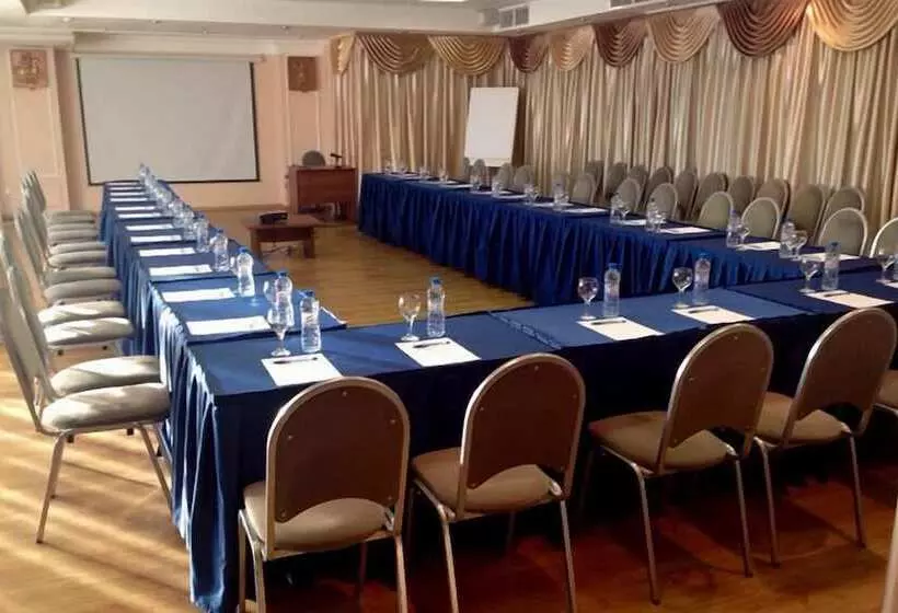 Azimut Hotel Yaroslavl