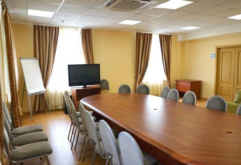 Azimut Hotel Yaroslavl