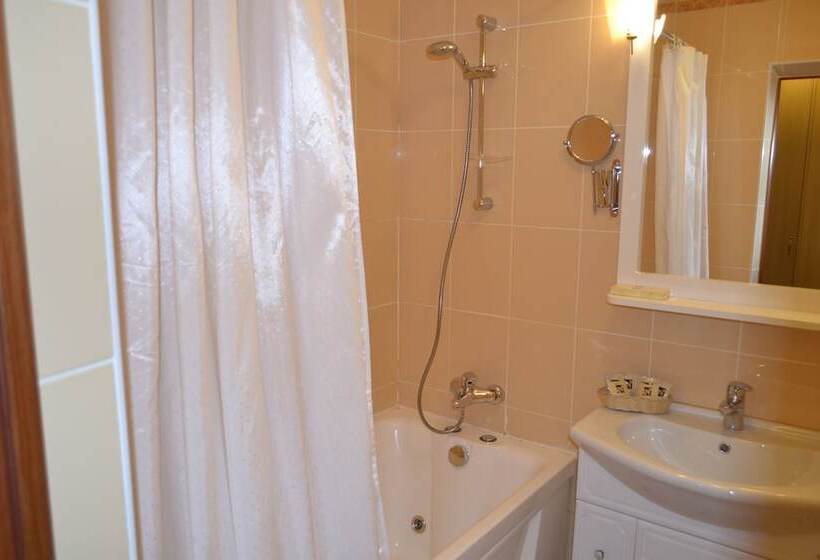 Azimut Hotel Yaroslavl