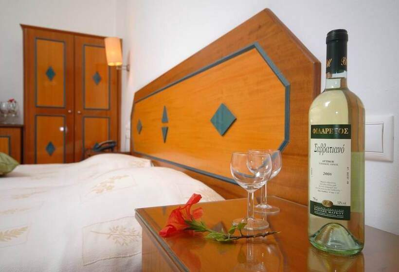 Barbouni Hotel & Studios