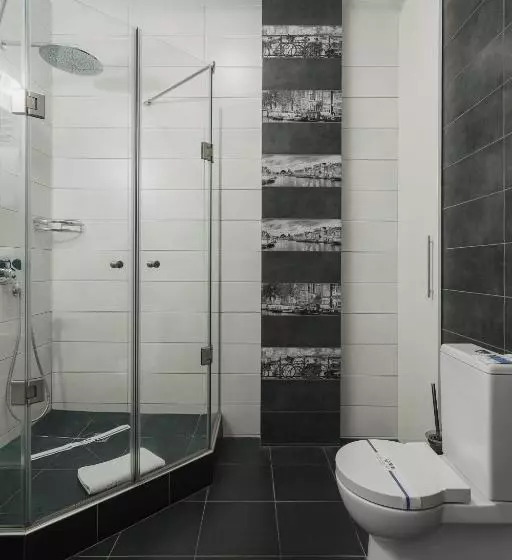 Corona Hotel & Apartments