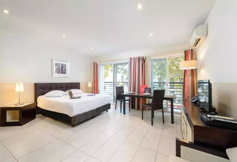 בית מלון כפרי Appart Hôtel La Villa Carnot Cannes