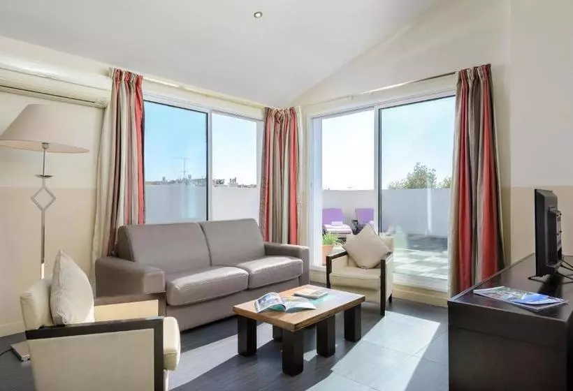 בית מלון כפרי Appart Hôtel La Villa Carnot Cannes