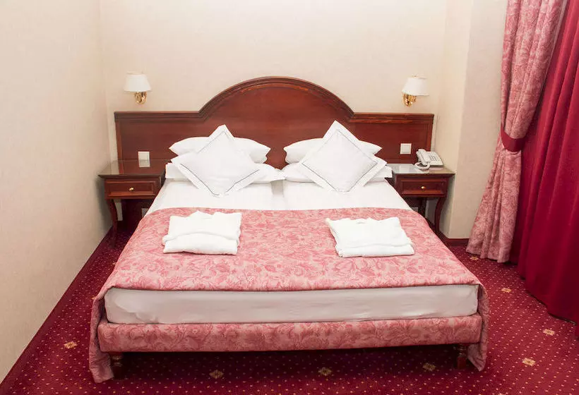 Отель Royal Falke Resort & Spa