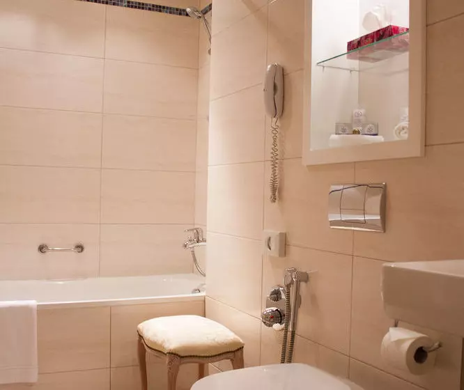 Отель Royal Falke Resort & Spa