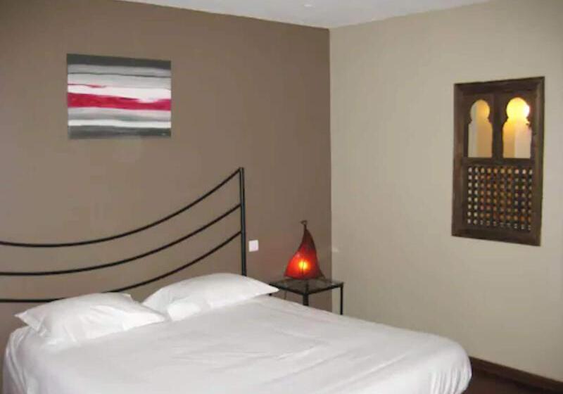 בית מלון כפרי De La Gare