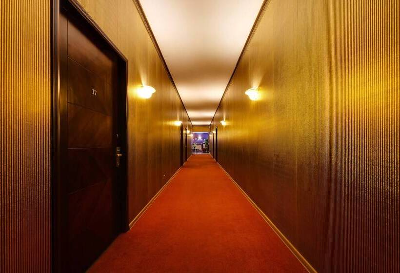 Отель Marton Berlin House