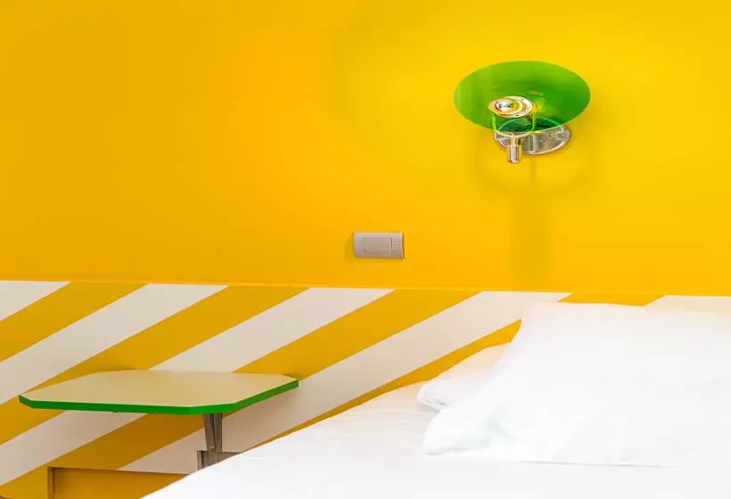 فندق OLDEGAR Hôtel Bar & Musique