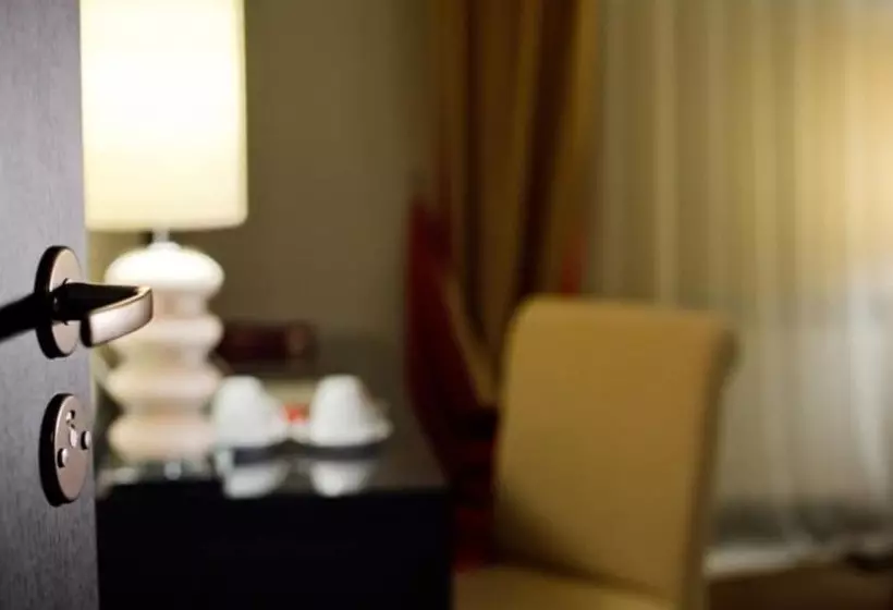 فندق Optima Collection Troitska