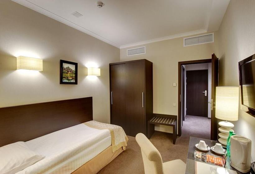 هتل Optima Collection Troitska