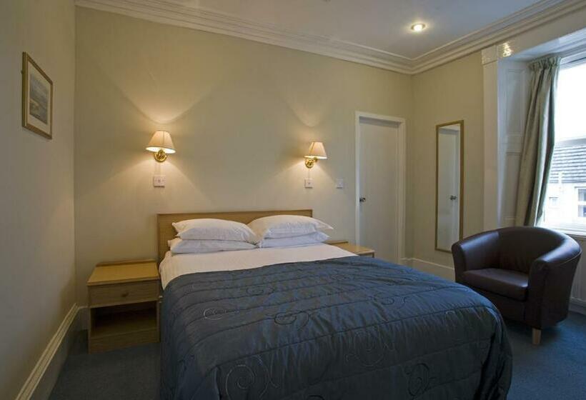 בית מלון כפרי St Clair