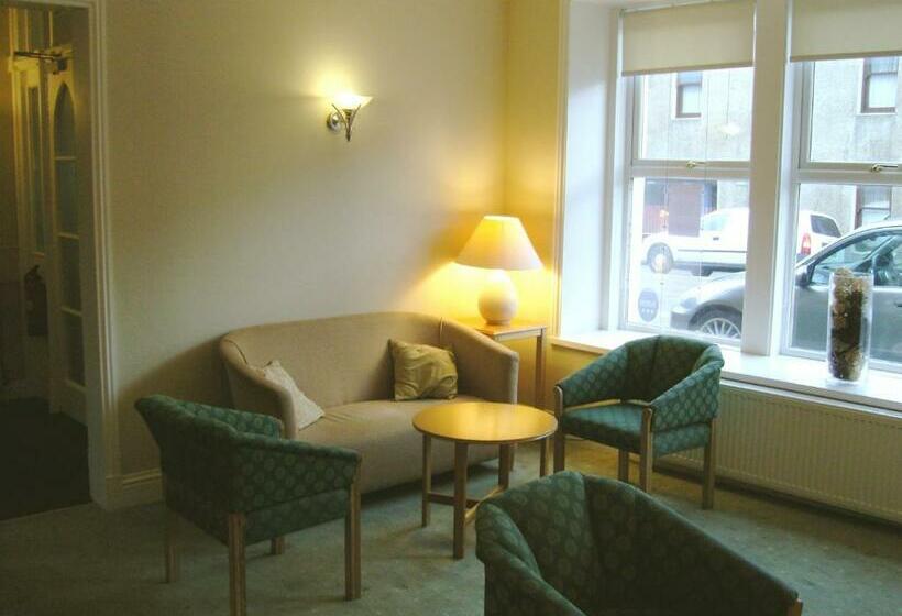 בית מלון כפרי St Clair