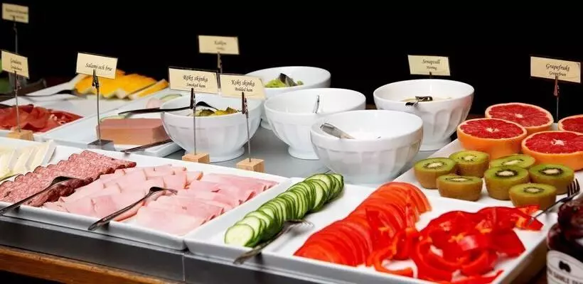 Sure Hotel By Best Western Algen