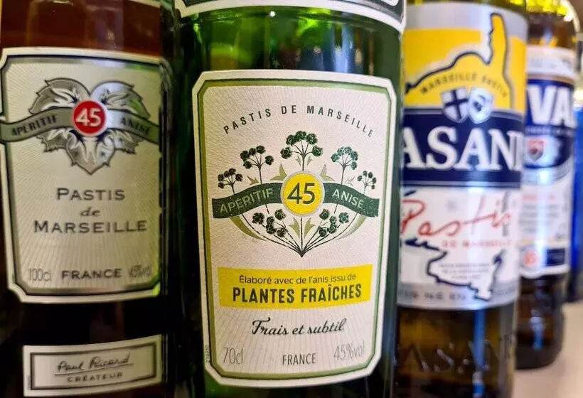 호텔 The Originals City, Hôtel Marseille Aéroport