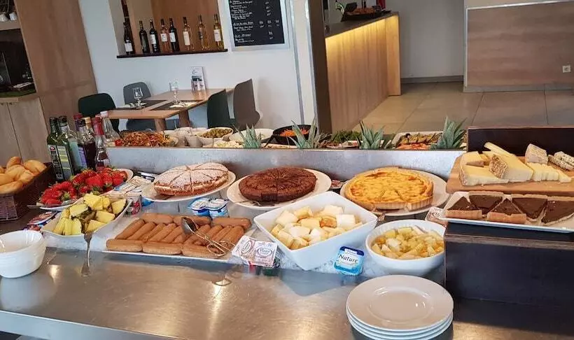 호텔 The Originals City, Hôtel Marseille Aéroport