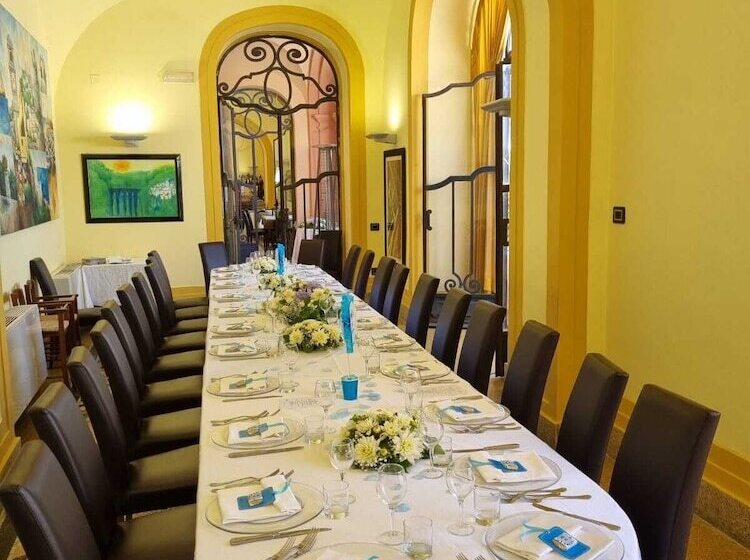 هتل Villa Signorini